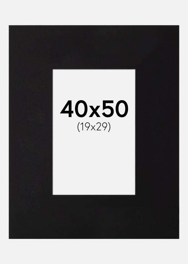 Passepartout XL Svart (Hvit kjerne) 40x50 cm (19x29)