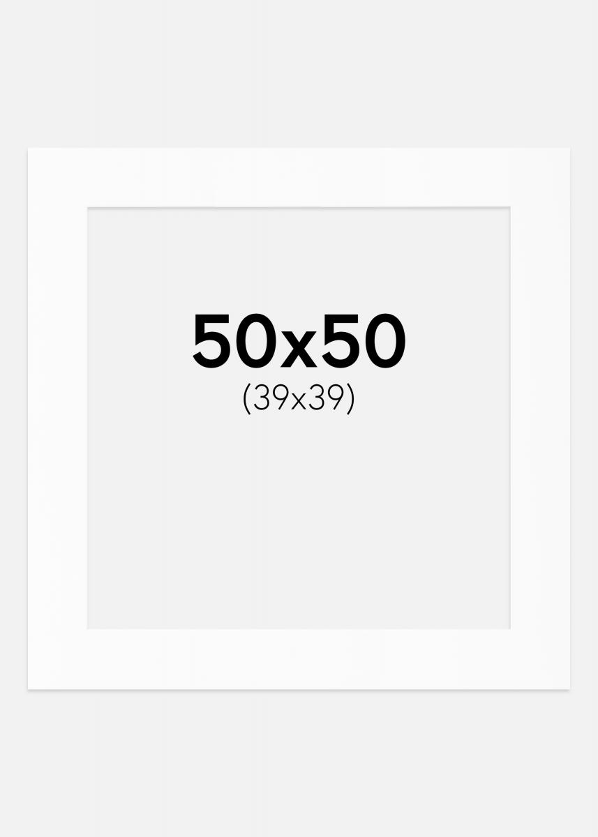 Passepartout Hvit Standard (Hvit kerne) 50x50 cm (39x39)