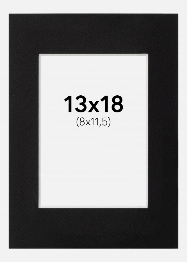 Passepartout Svart (Hvit kjerne) 13x18 cm (8x11,5)
