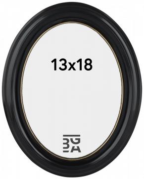Oval svart fotoramme for 13x18 bilder, perfekt til en klassisk bildevegg av familien