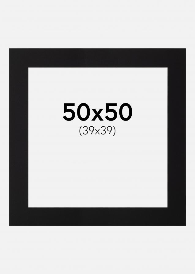 Passepartout Svart Standard (Hvit kjerne) 50x50 cm (39x39)