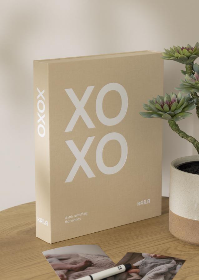 KAILA XOXO Nude - Coffee Table Photo Album (60 Svarte Sider / 30 Ark)