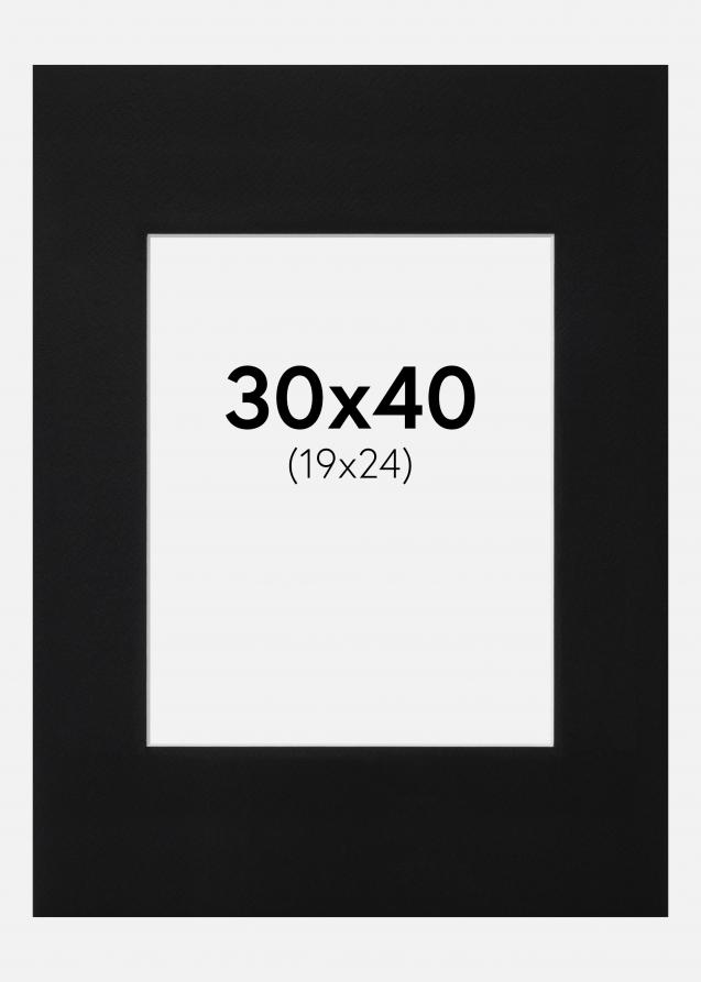 Passepartout Svart Standard (Hvit kjerne) 30x40 cm (19x24)