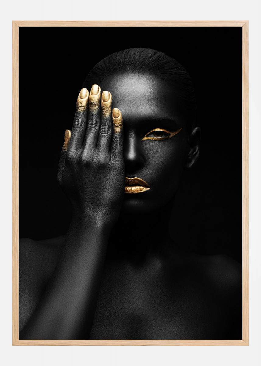 Poster / Print med kvinne i svart og gull som tema. Finnes i flere varianter