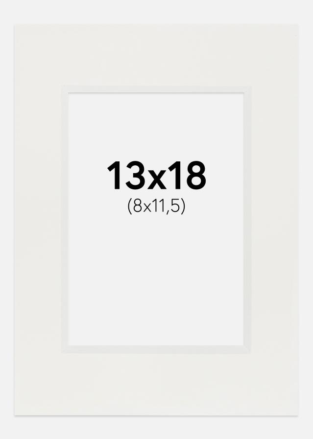 Passepartout Hvit 3 mm (Hvit kjerne) 13x18 cm (8x11,5)