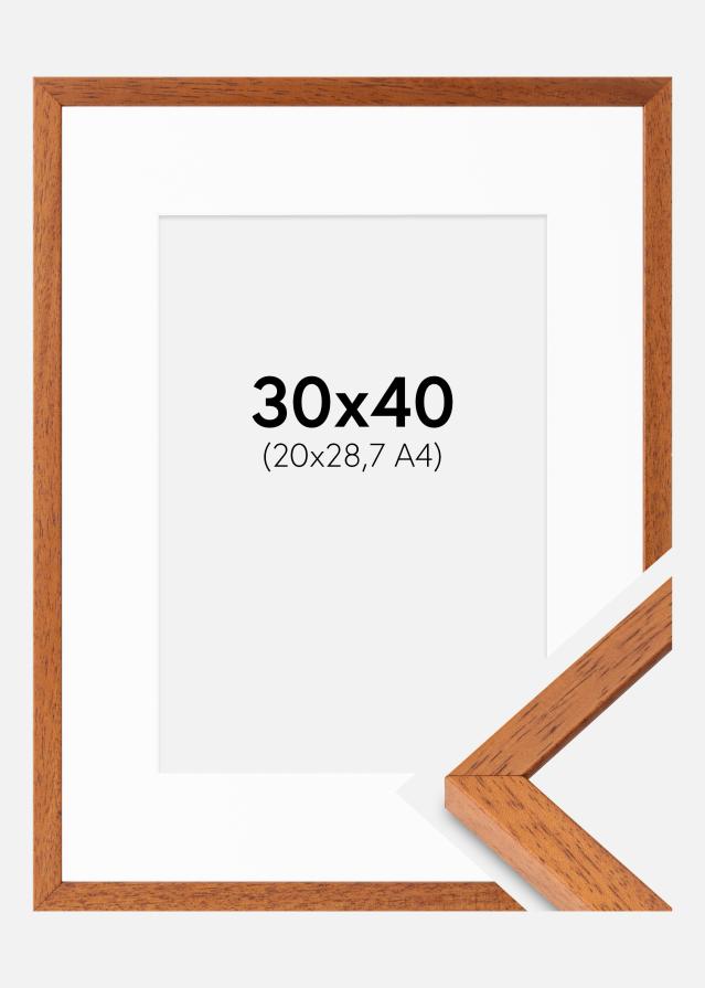 Ramme Ares Kirsebær 30x40 cm - Passepartout Hvit 21x29,7 cm