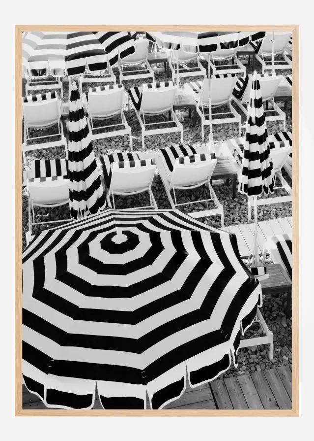 Black and White Beach Umbrellas Plakat