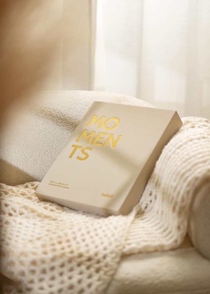 KAILA MOMENTS Creme - Coffee Table Photo Album (60 Svarte Sider / 30 Ark)