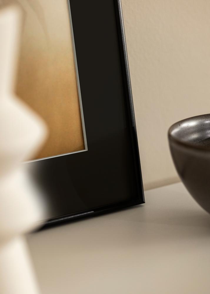 Ramme Visby Hvit 30x40 cm - Passepartout Svart 21x30 cm