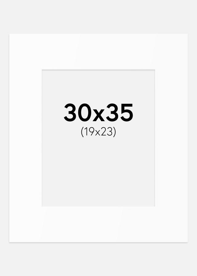 Passepartout Hvit Standard (Hvit kerne) 30x35 cm (19x23)