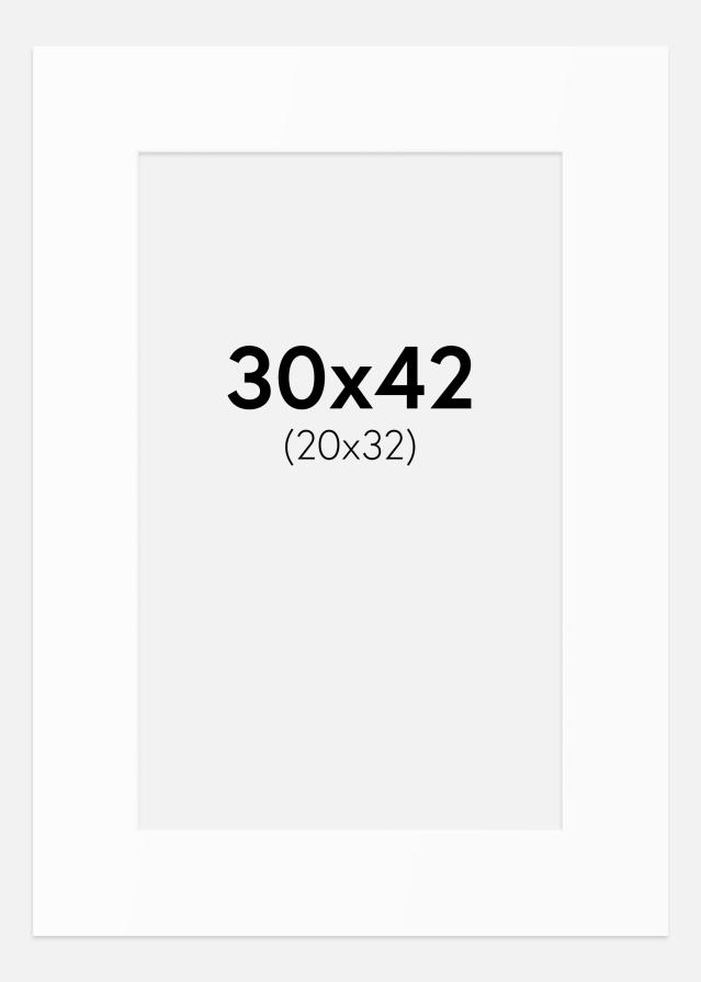 Passepartout Hvit Standard (Hvit kerne) 30x42 cm (20x32)