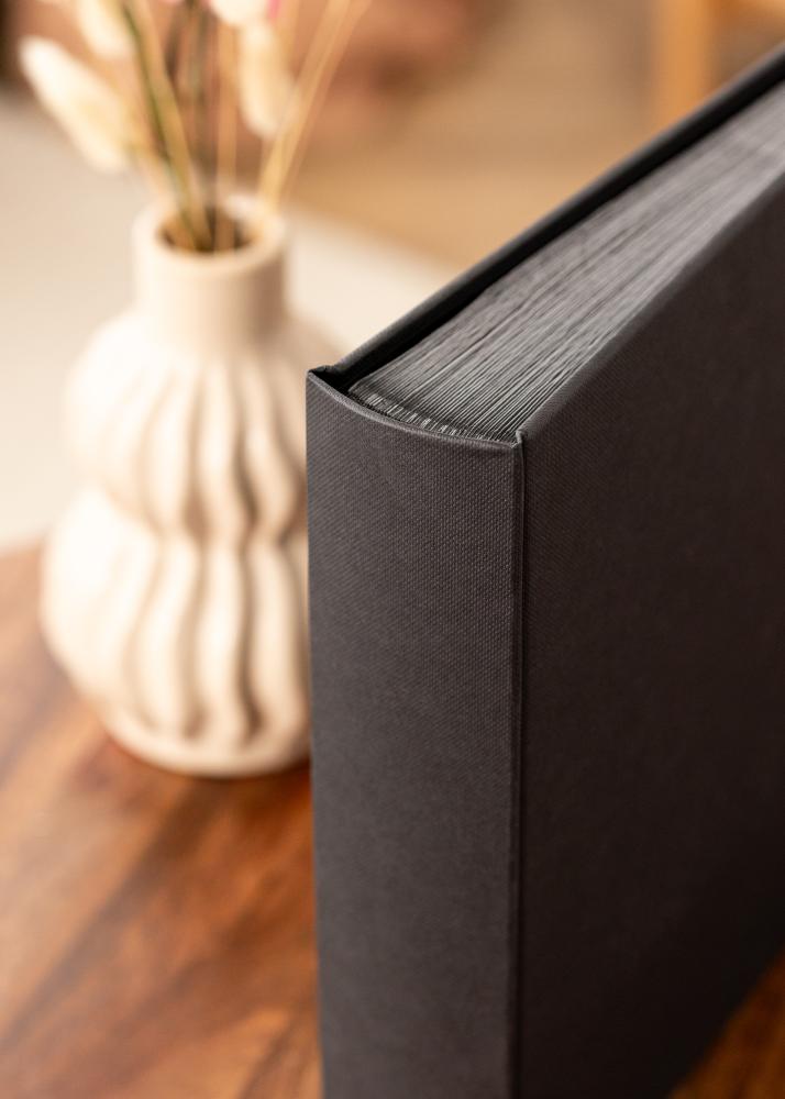 Wiro Album Svart - 30x30 cm (100 Svarte sider / 50 ark)