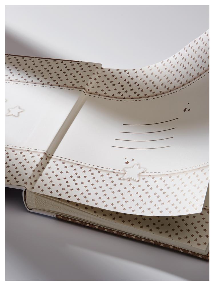 Stars & Moon - 28x30,5 cm (50 Hvite sider)