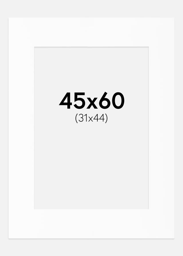 Passepartout Hvit Standard (Hvit kerne) 45x60 cm (31x44)