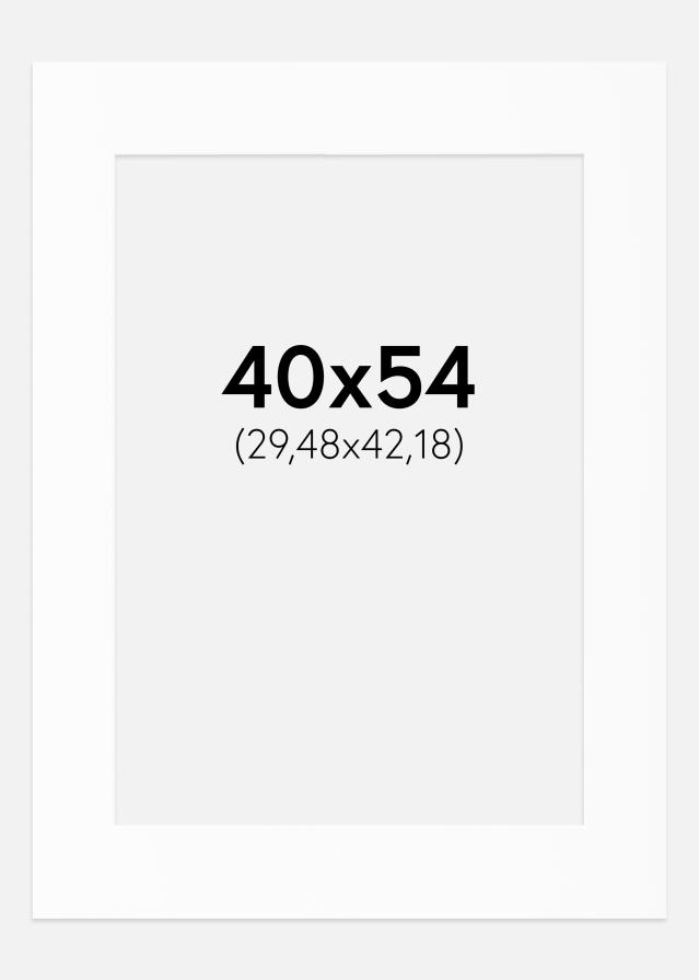 Passepartout Hvit Standard (Hvit kerne) 40x54 cm (29,48x42,18)