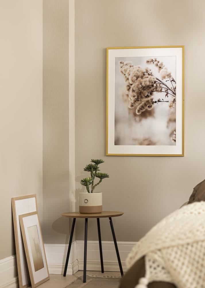 Ramme Edsbyn Gull 45x45 cm - Passepartout Hvit 14x14 inches