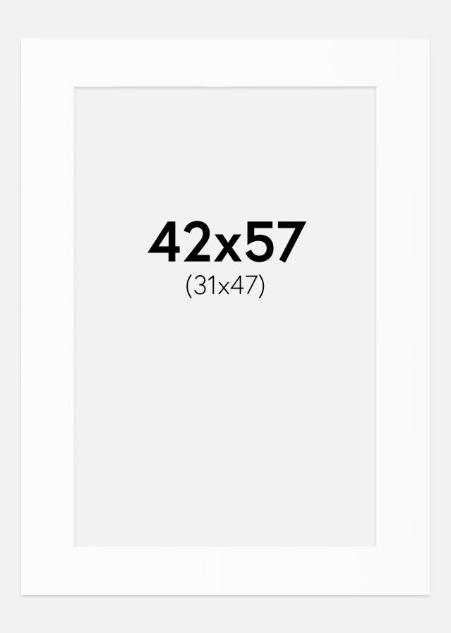 Passepartout Hvit Standard (Hvit kerne) 42x57 cm (31x47)