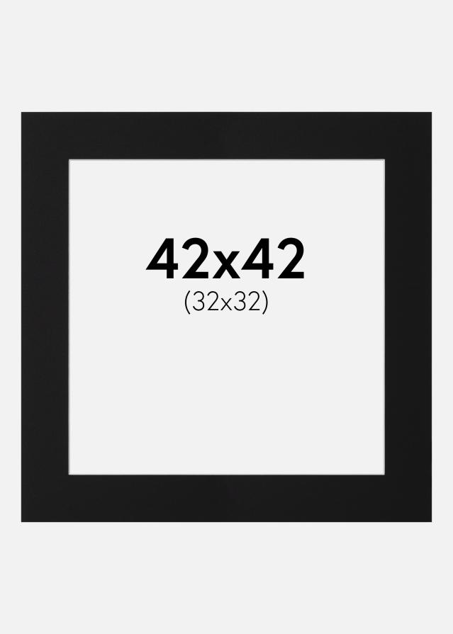 Passepartout Svart Standard (Hvit kjerne) 42x42 cm (32x32)