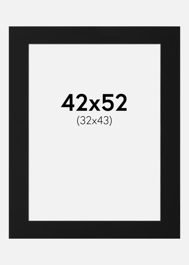 Passepartout Svart Standard (Hvit kjerne) 42x52 cm (32x43)
