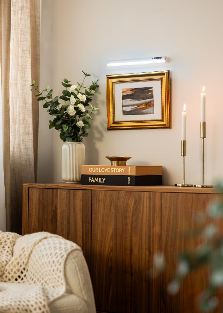 KAILA Illuminate Batteridrevet Maleribelysning 35 cm - Hvit