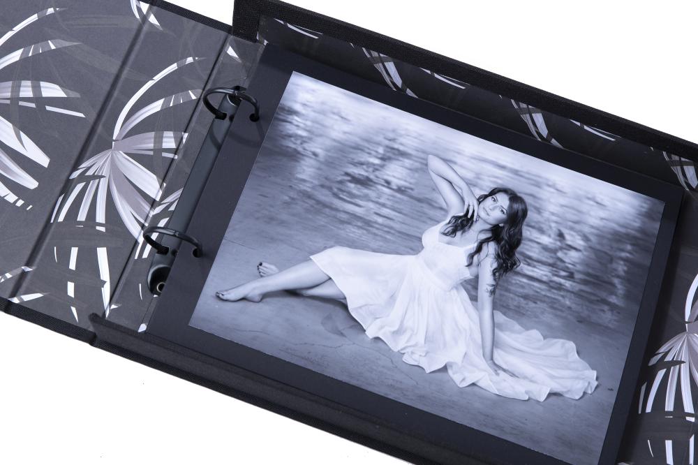 Moments Beige (30 Svarte Sider / 15 ark)