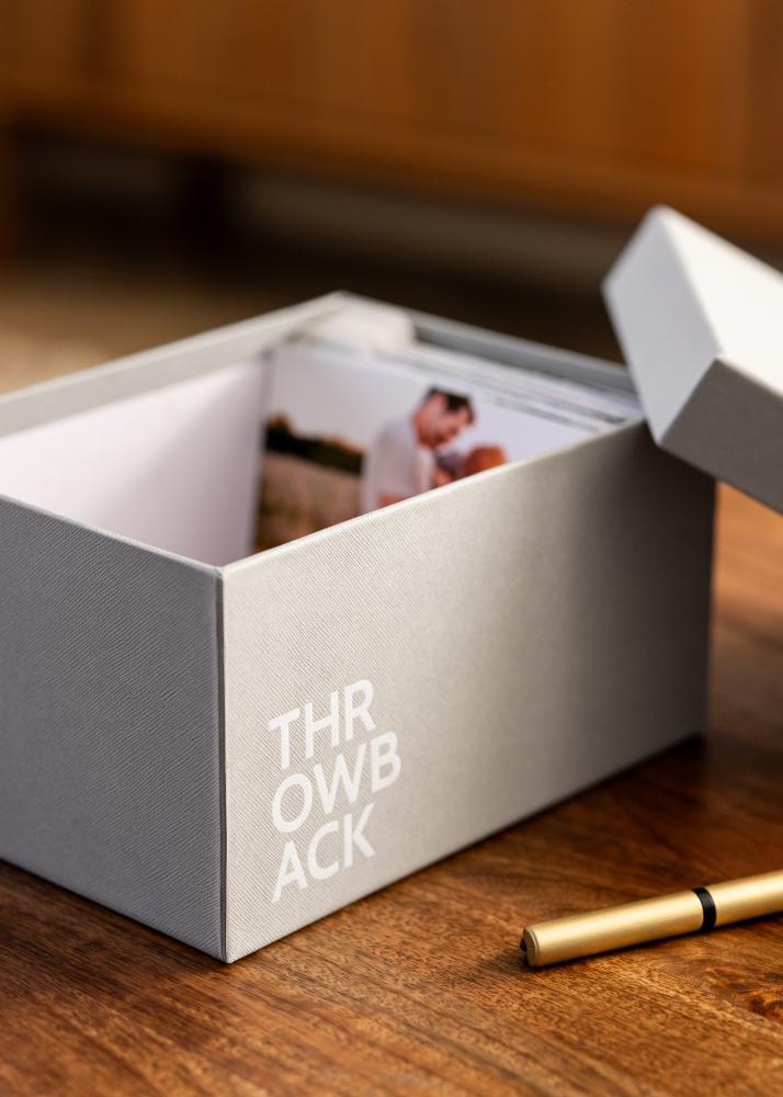 KAILA THROWBACK Fotoboks (700 bilder i 10x15 cm) - Grå