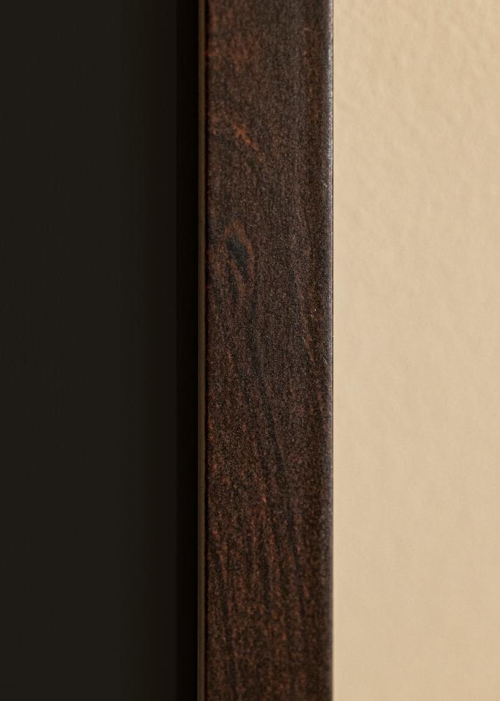 Ramme Selection Valnøtt 70x100 cm - Passepartout Svart 62x93 cm