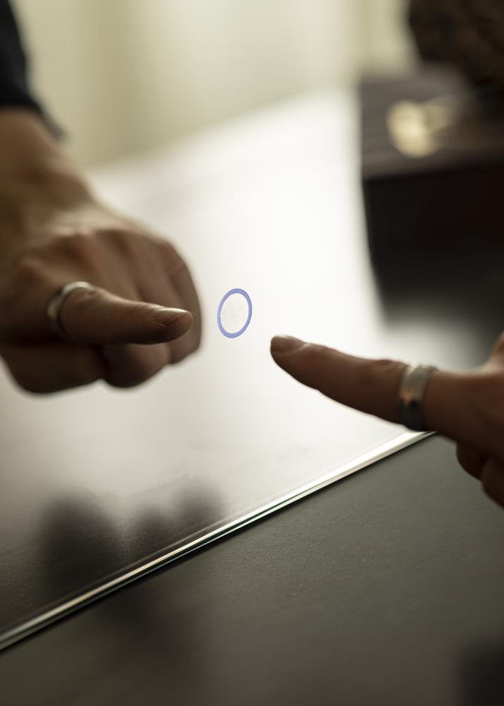 KAILA Speil Stripes LED 91x109 cm