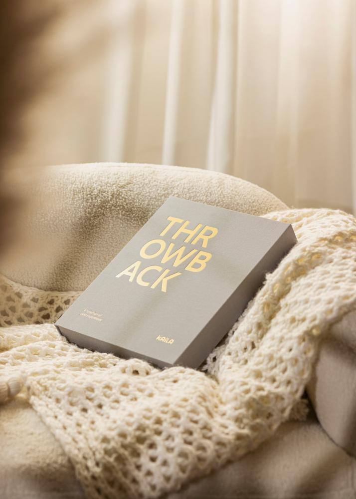 KAILA THROWBACK Grey - Coffee Table Photo Album (60 Svarte Sider / 30 Ark)