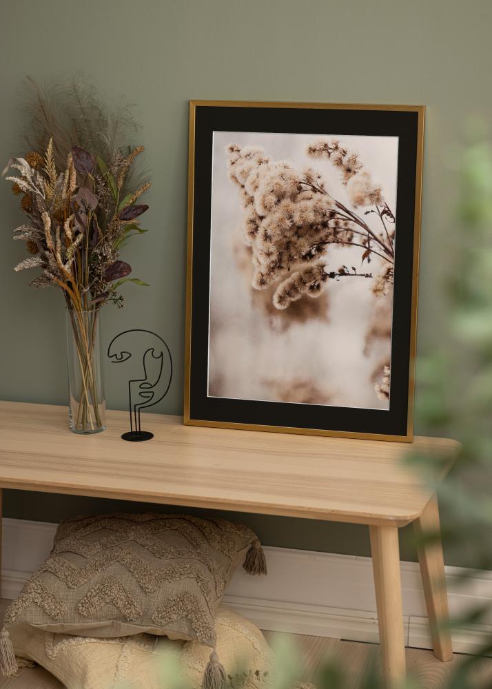 Ramme Edsbyn Gull 30x40 cm - Passepartout Svart 8x12 inches