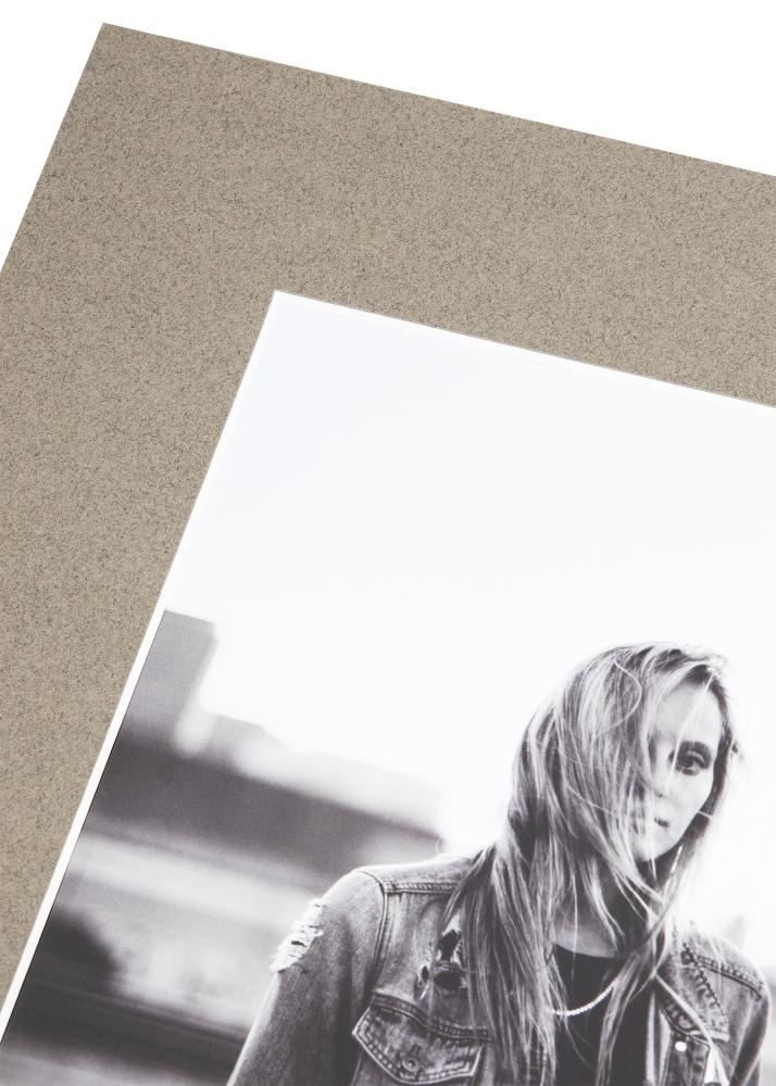 Passepartout Sandgrå (Hvit kjerne) - Målbestilt