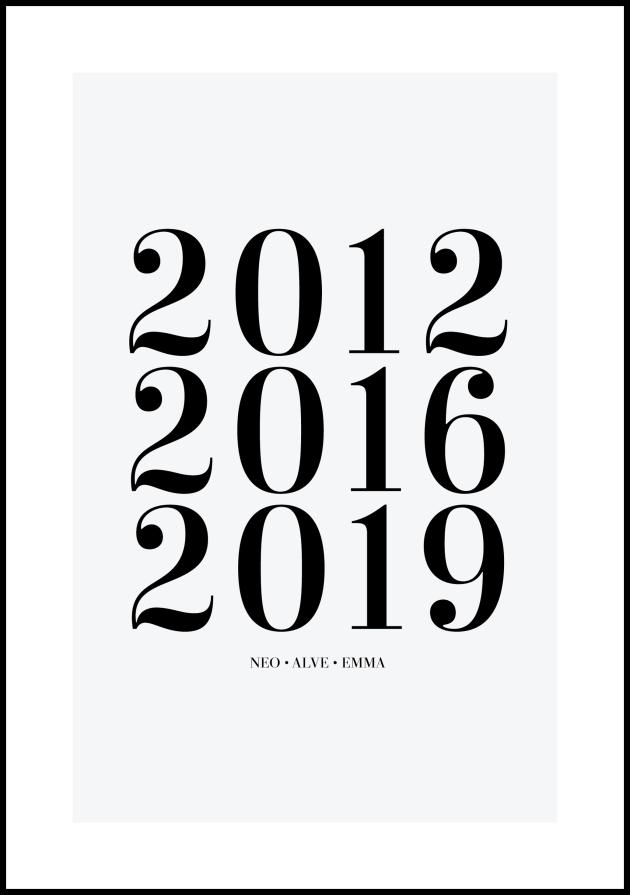 Familiebilde - 3 Fødselsår & Navn - Grå