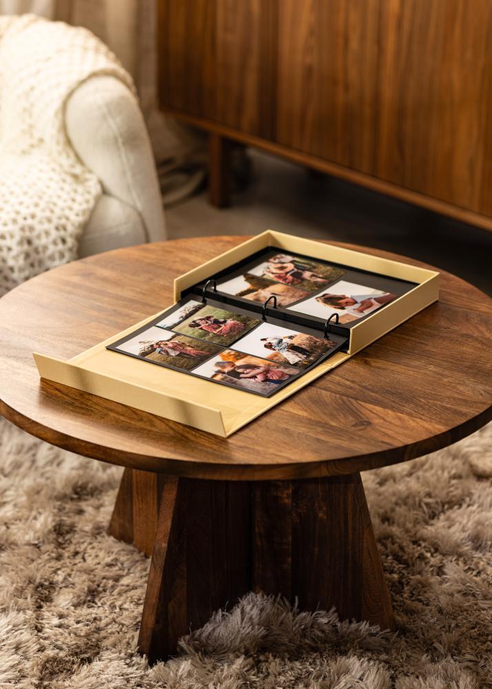 KAILA XOXO Nude - Coffee Table Photo Album (60 Svarte Sider / 30 Ark)