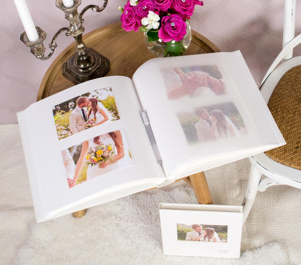 Music - 28x30,5 cm (60 Hvite Sider / 30 Ark)